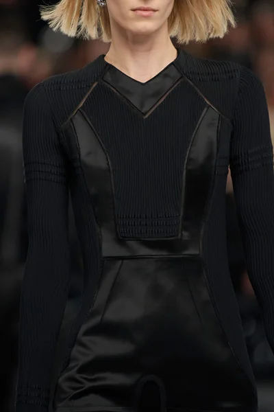 Look 170